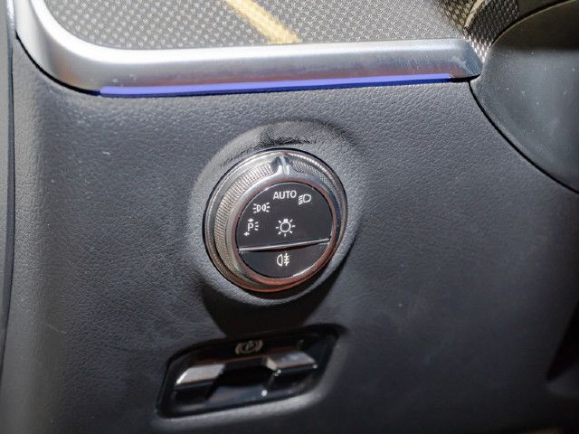 Mercedes-Benz C 200 AMG Line Sedan