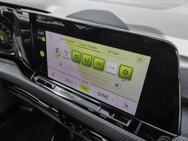 Volkswagen Golf R-Line Variant