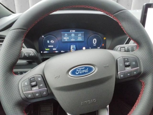 Ford Kuga ST Line X