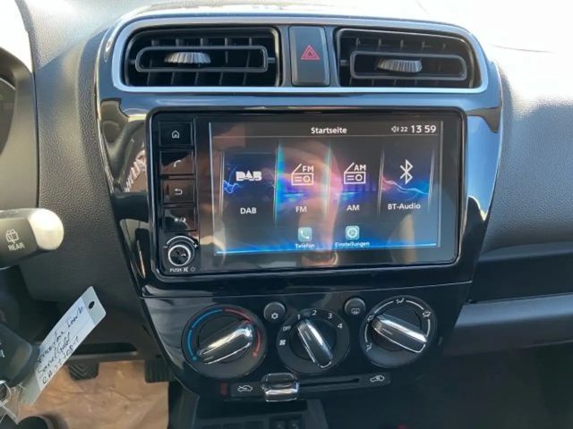 Mitsubishi Space Star Invite Star