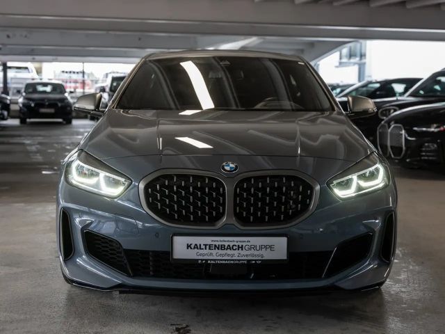 BMW 135 135i Sedan xDrive