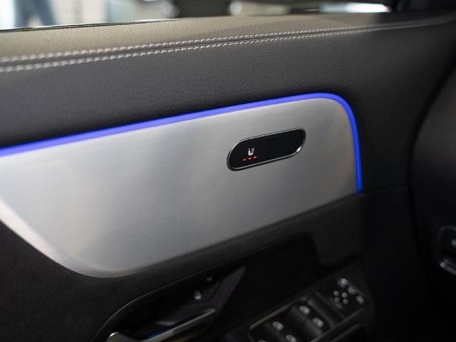 Mercedes-Benz GLA 200 GLA 200 d