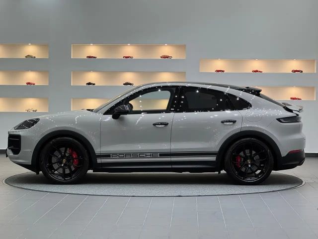 Porsche Cayenne Coupé E-Hybrid S