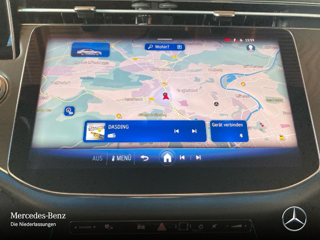 Mercedes-Benz E 200 Sedan