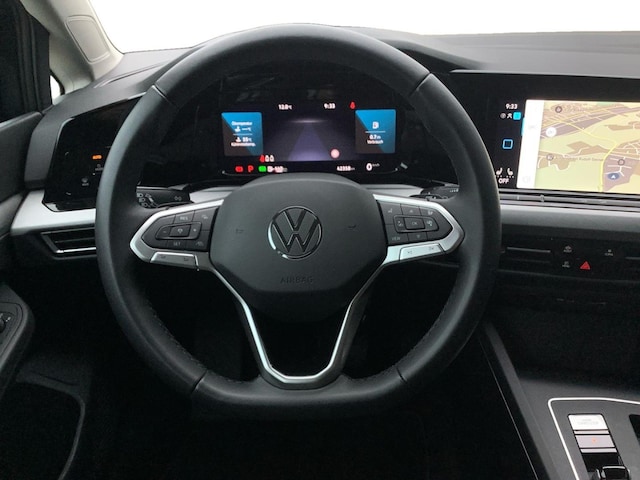 Volkswagen Golf 1.5 TSI DSG Life Variant