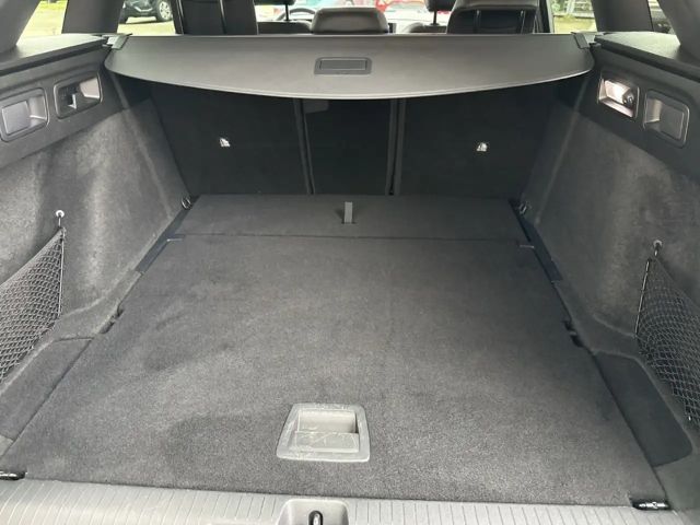 Opel Astra 1.5 Turbo Elegance Sports Tourer