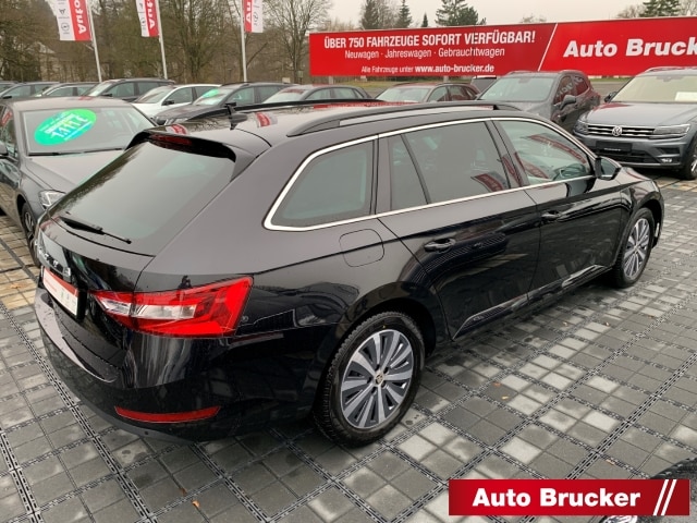 Skoda Superb 2.0 TDI Ambition Combi