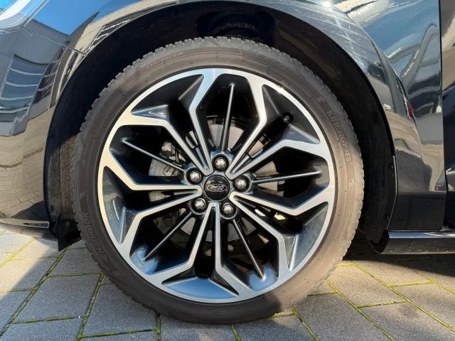 Ford Focus Limited ST Line