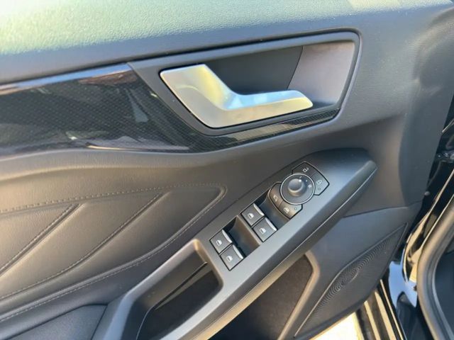 Ford Focus EcoBoost ST Line Wagon