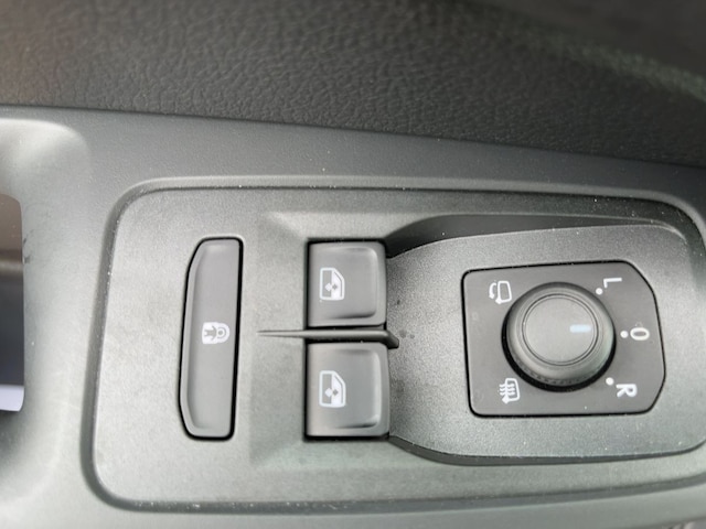 Volkswagen Caddy Caddy 1.5TSI 5JG+NAV+ACC+SHZ+RFK+MFL+AID+DAB+17"