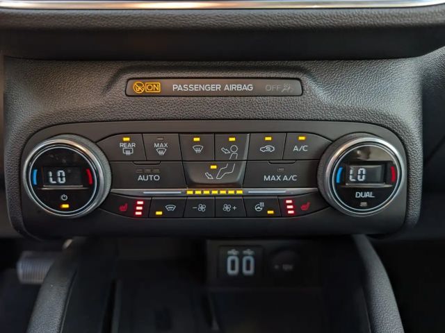 Ford Kuga Plug in Hybrid Titanium