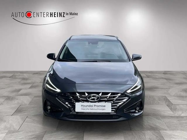 Hyundai i30 Hybrid Trend