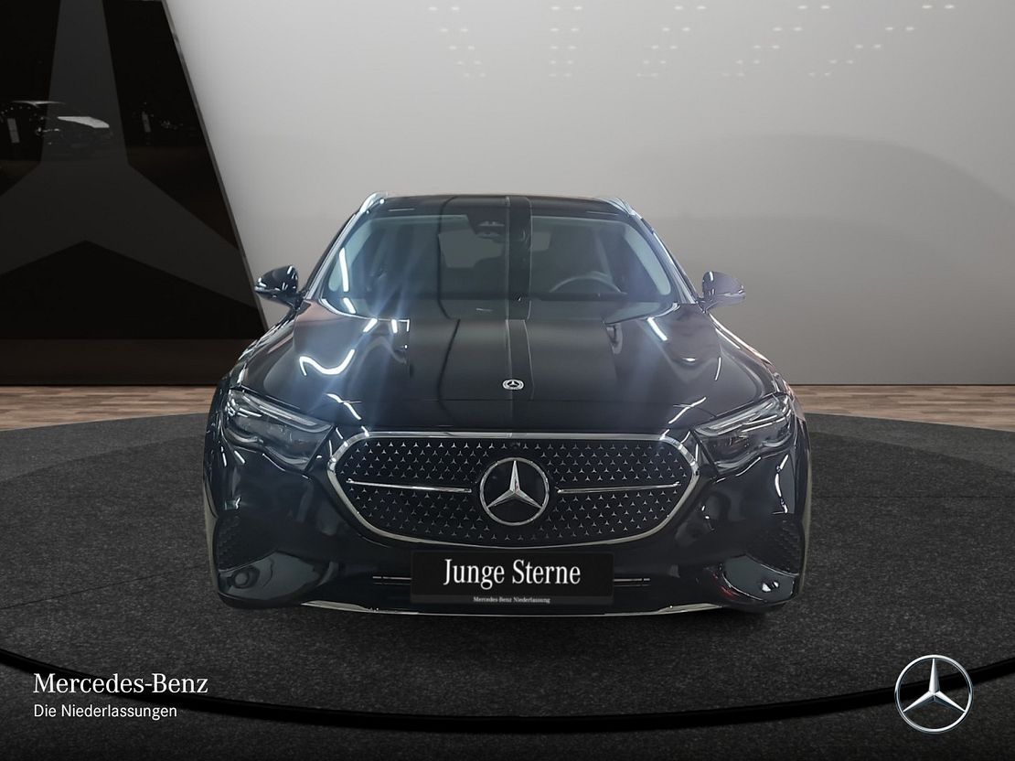 Mercedes-Benz E 200 AVANTGARDE Estate