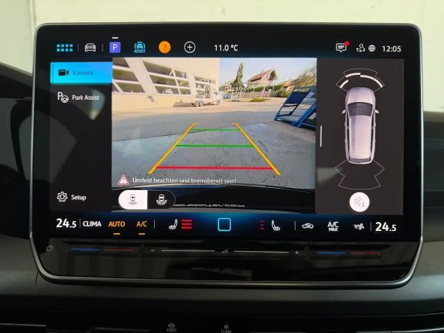 Volkswagen Golf Business DSG Variant