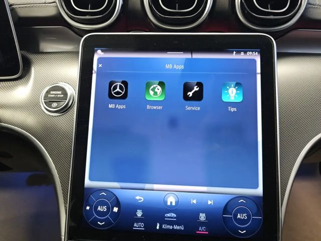 Mercedes-Benz C 200 AMG Line Sedan