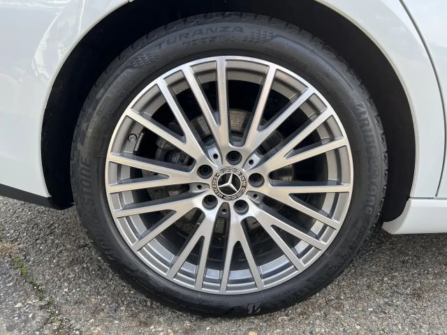 Mercedes-Benz CLA 200 Shooting Brake