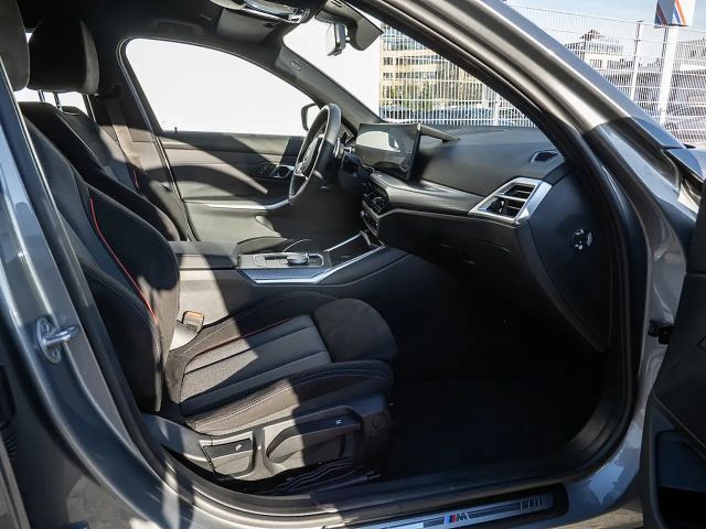 BMW 330 330i M-Sport Touring xDrive