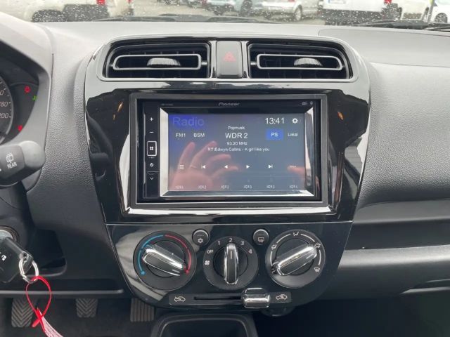 Mitsubishi Space Star Star