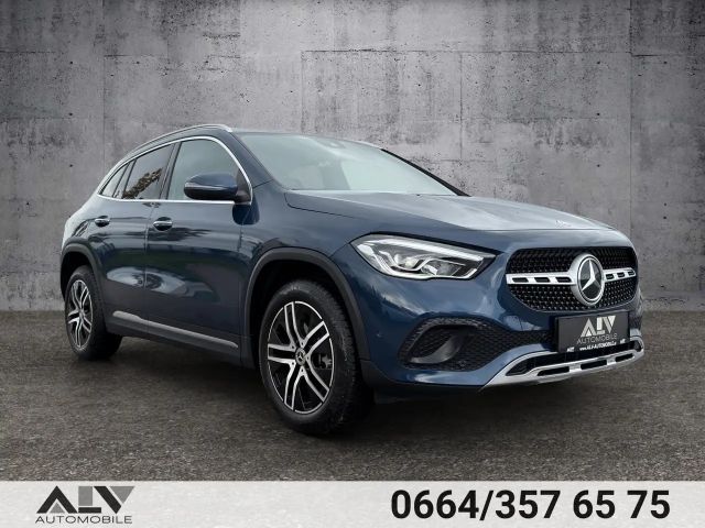 Mercedes-Benz GLA 220 4MATIC GLA 220 d