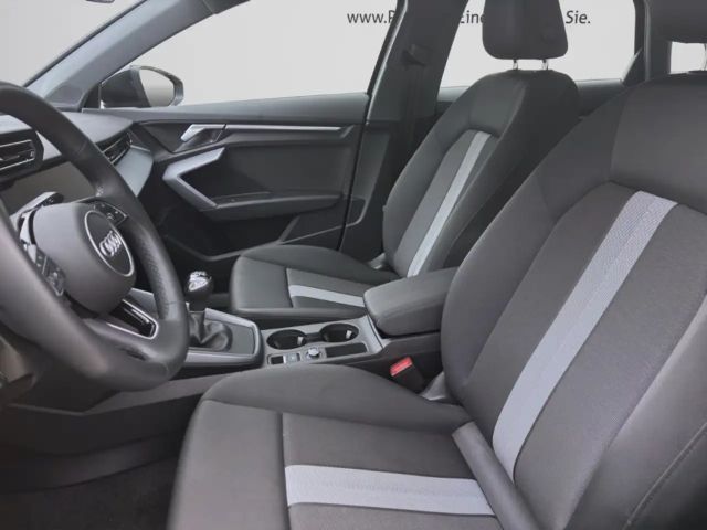 Audi A3 30 TDI Sedan Sportback