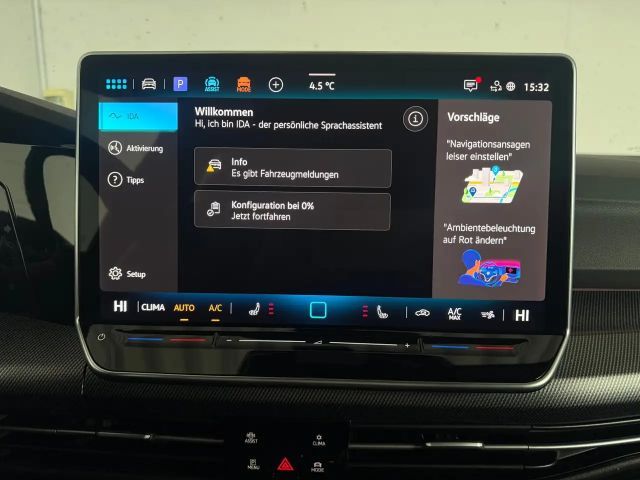 Volkswagen Golf DSG Sport