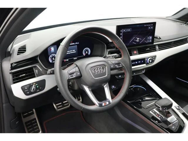 Audi A4 40 TDI Avant S-Line