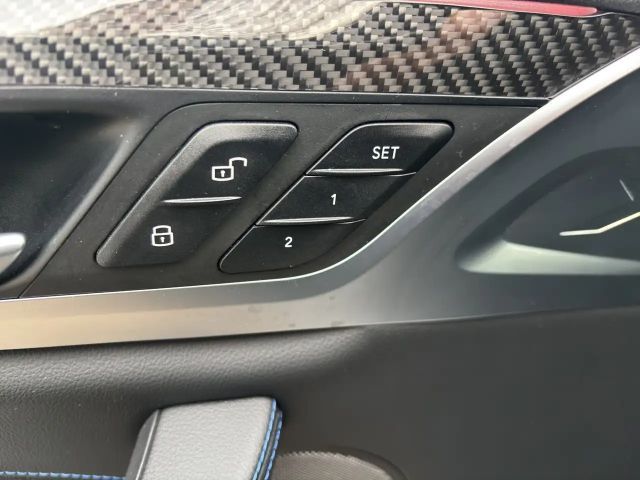 BMW X4 40i Head-Up Lenkradheizung