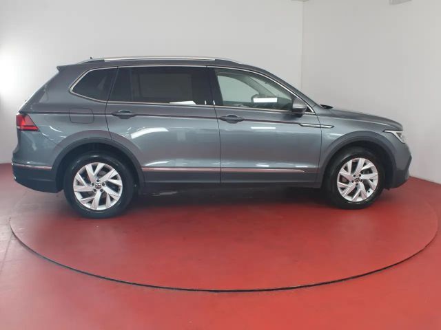 Volkswagen Tiguan Allspace DSG Life