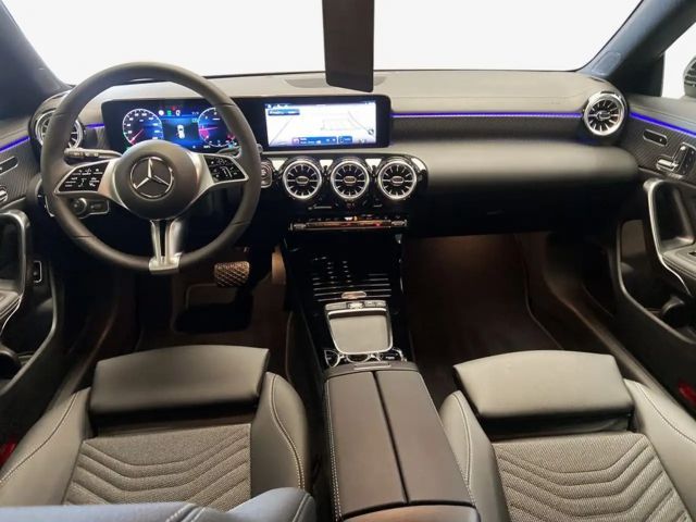 Mercedes-Benz CLA 200 CLA