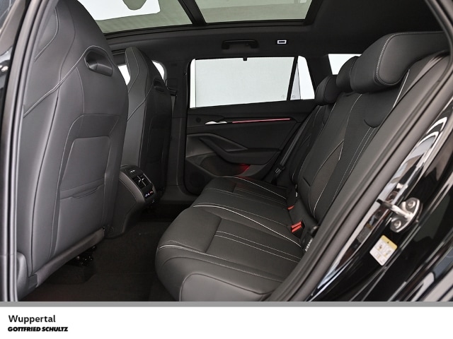 Skoda Superb Combi Sportline iV