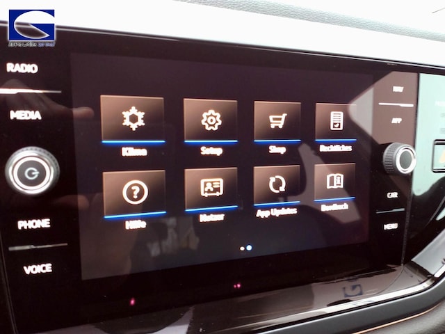 Volkswagen Polo Polo 1.0     R-L  BT070 TSID7F