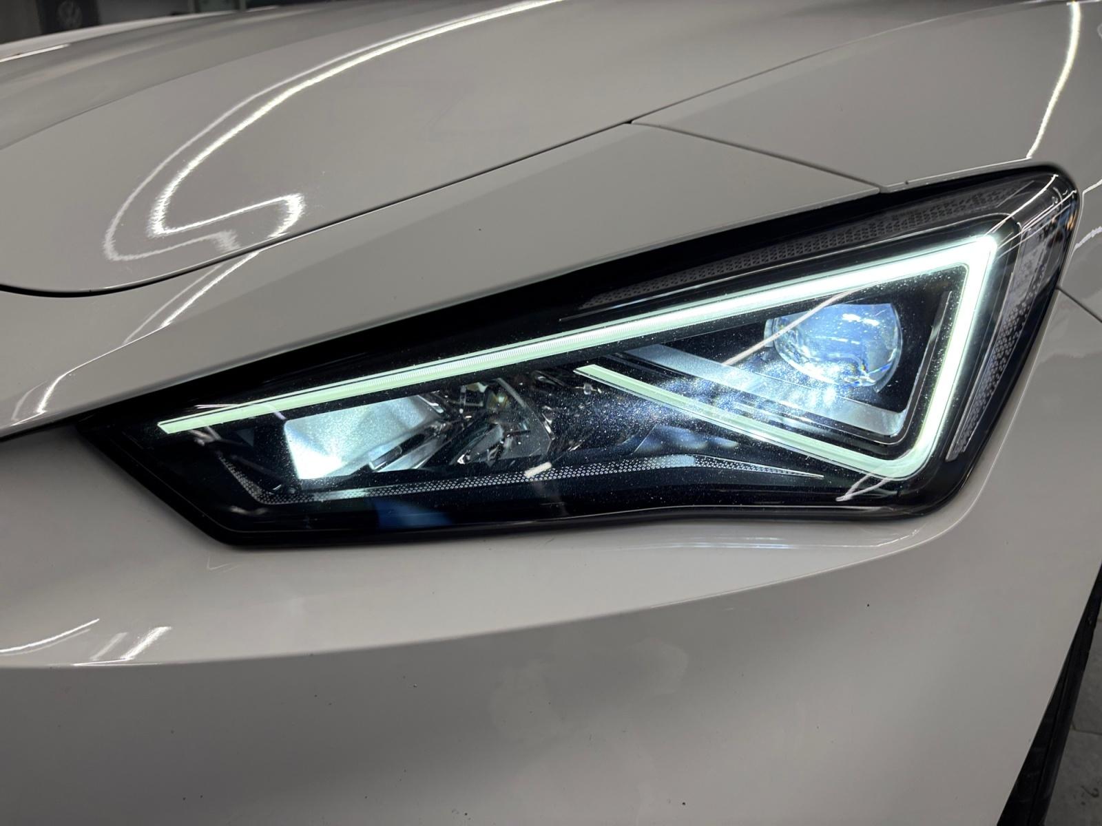 Seat Leon 2.0 TDI DSG Sportstourer Style