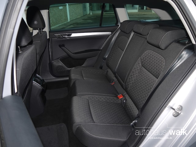 Skoda Superb 2.0 TDI Ambition Combi