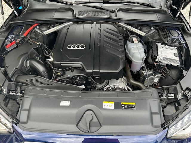 Audi A4 35 TFSI Avant S-Tronic