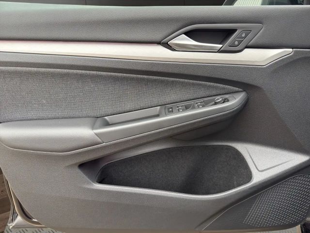 Volkswagen Golf 1.5 TSI Golf VIII Life