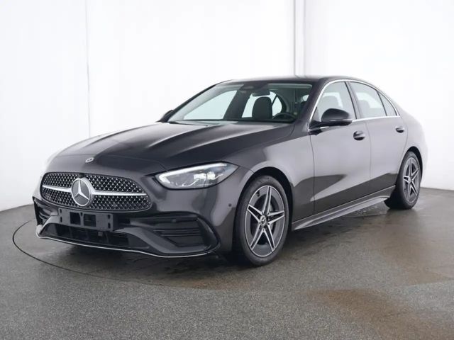 Mercedes-Benz C 220 AMG Line C 220 d Sedan