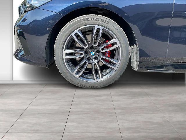 BMW 520 520d M-Sport xDrive