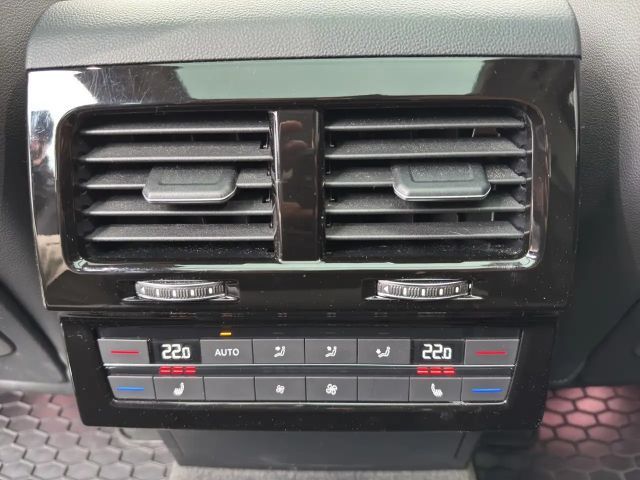 Volkswagen Touareg AUT