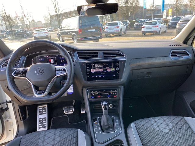 Volkswagen Tiguan 1.5 TSI DSG R-Line
