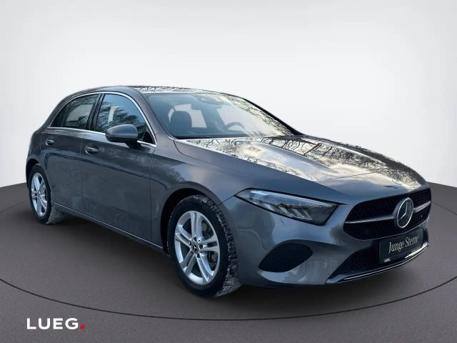Mercedes-Benz A 200 Progressive