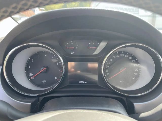 Opel Astra 1.2 Turbo Edition