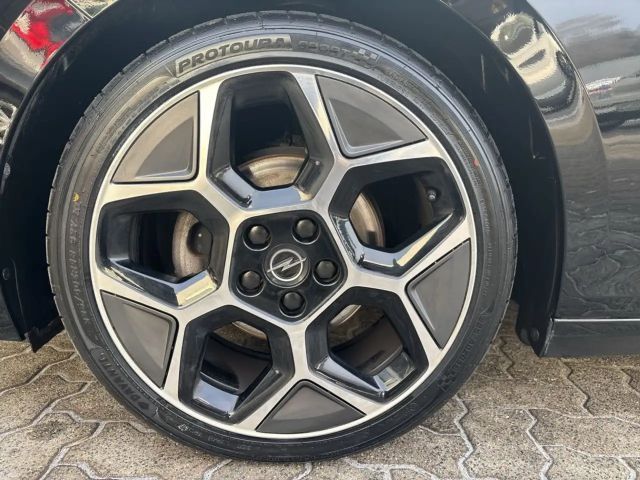 Opel Astra 1.2 Turbo Ultimate