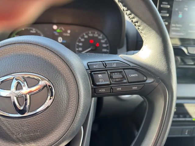 Toyota Yaris Active Hatchback Hybride