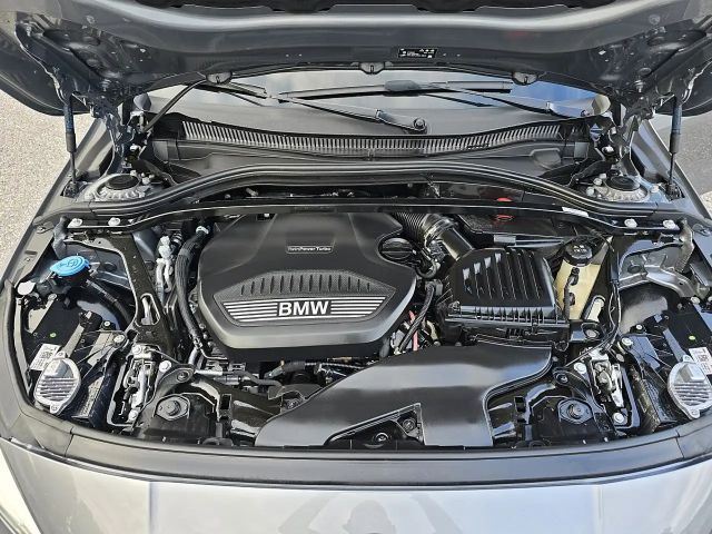 BMW 120 120d Sedan xDrive