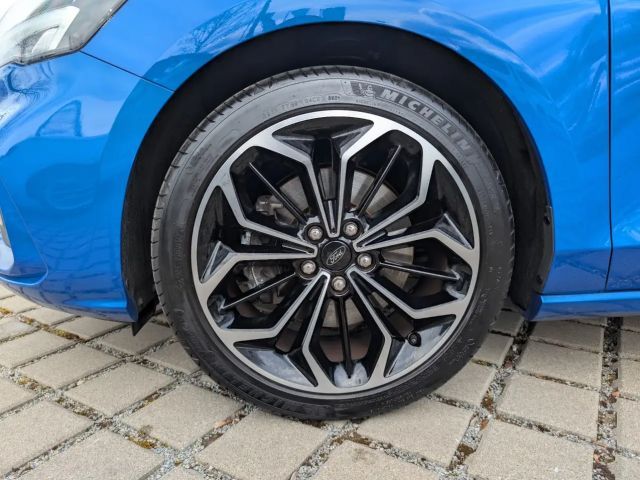 Ford Focus ST Line Wagon