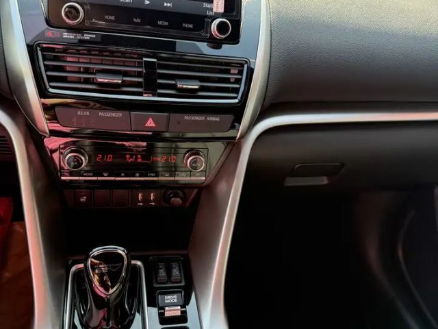 Mitsubishi Eclipse Cross 4WD PHEV