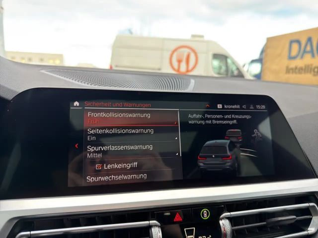 BMW 330 330e M-Sport Touring xDrive