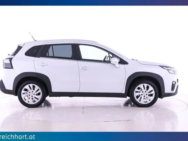 Suzuki S-Cross Hybrid