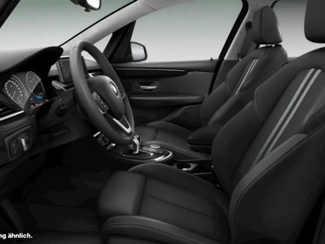 BMW 220 220i Sport Line