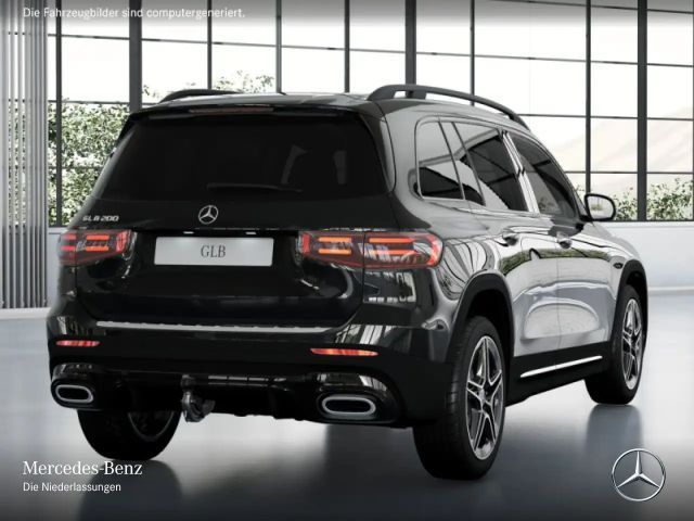 Mercedes-Benz GLB 200 AMG Line